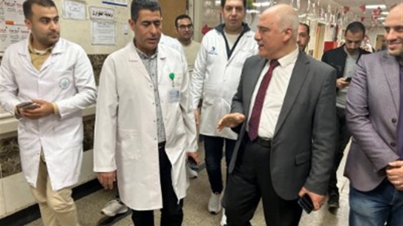 الاستاذ الدكتور اسامه