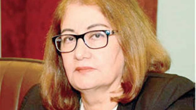 الناقدة الفنية ماجدة