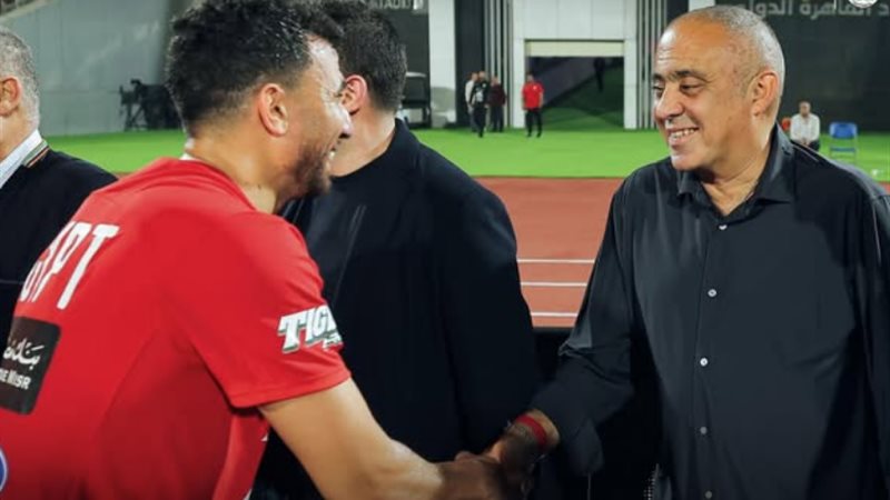 محمد يحيي يزور منتخب