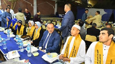 محافظ أسيوط يشهد حفل تكريم حفظه القرآن الكريم بقرية أم القصور
