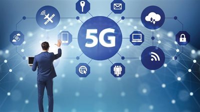 تطور سوق الهاتف المحمول المصرية خلال 2025 (إنفوجراف)