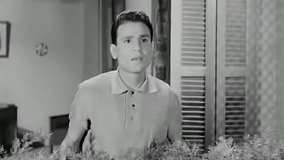 56 أغنية وطنية و120 عاطفيا و56 فيلماً..ذكرى رحيل عبد الحليم جافظ