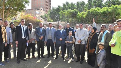 محافظ أسيوط يتفقد تدريبات فرق الكاراتيه والتايكوندووذوي الهمم