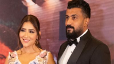 مي عمر تحسم مصيرها في الأعمال الدرامية بعد اعتزال زوجها