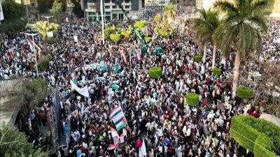 الاستعلامات: حشود المصريين بعد صلاة العيد تؤكد أن مصر تتحرك ككيان واحد سيظل صلبا وثابتا