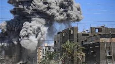 قتلى بقصف إسرائيلي وسط وشمال غزة