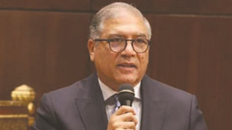 النائب عفت السادات
