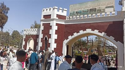 السد العالي والقناطر الخيرية يشهدان إقبالًا كبيرًا في عيد الفطر