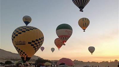 إلغاء رحلات البالون بالأقصر بسبب شدة الرياح