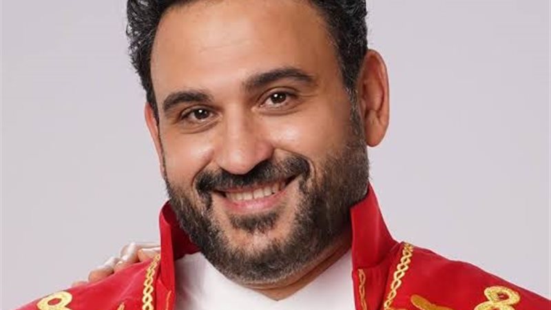 أكرم حسني
