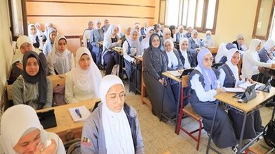 مواصفة امتحان اللغة الإنجليزية للثانوية العامة 2025