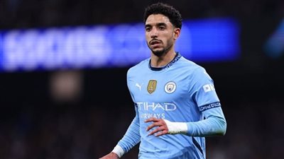 تشكيل مانشستر سيتي أمام ليستر سيتي الليلة.. ومرموش أساسياً