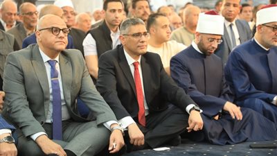 وزير الأوقاف ومحافظ الجيزة يفتتحان مسجد النور بالصف..صور
