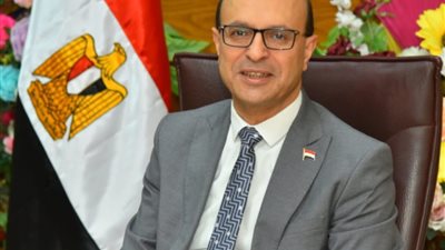 رئيس جامعة أسيوط: رعاية الأيتام مسؤولية إنسانية ومجتمعية