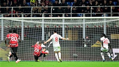 ميلان يتعادل مع فيورنتينا بالدوري الإيطالي ويبتعد عن دوري الأبطال