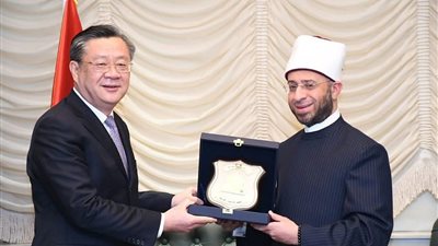 وزير الأوقاف يستقبل نائب مدير اللجنة الوطنية الصينية لبحث التعاون