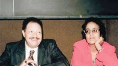 فى عيد ميلاده.. قصة زواج يحيى الفخراني ولميس جابر