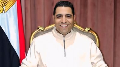 تامر عبدالمنعم يصدر قرارا بتعيين محمد عمر مديرا لمسرح البالون