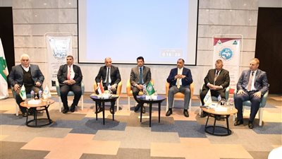 وزير الرياضة يفتتح ملتقى الشباب العربي بالإسماعيلية