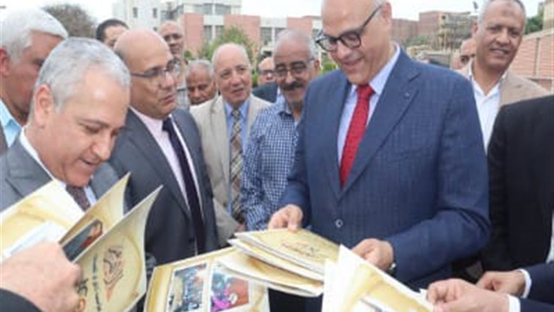 محافظ القليوبية يبحث