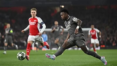 قنوات مفتوحة تنقل مباراة يال مدريد وآرسنال اليوم في دوري أبطال أوروبا