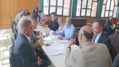 محافظ القليوبية يبحث طلبات المُعلنين وتعظيم موارد الدولة