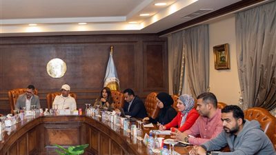 الشعب الجمهوري يبحث ترتيبات حفل تكريم الفائزين في أنشطة الحزب