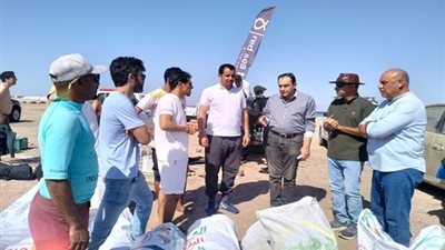 جهود بيئية لتنظيف قاع البحر في دهب