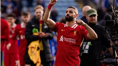 محمد صلاح يثير الجدل بعد الفوز علي ليستر سيتي في الدوري الانجليزي