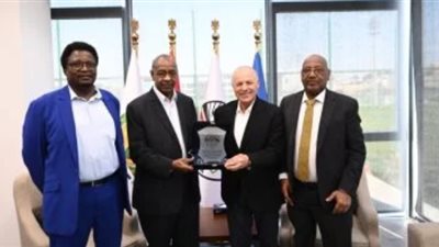 أبو ريدة يستقبل رئيس الاتحاد السوداني