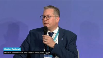 وزير البترول يشارك في قمة أمن الطاقة بلندن