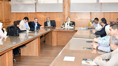 إنجازات ملتقيات التوظيف والأسبوع البيئي بجامعةالقناة