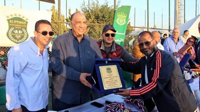 مصيلحى وعبد المجيد وسلامه يكرمون فرق قطاع البراعم