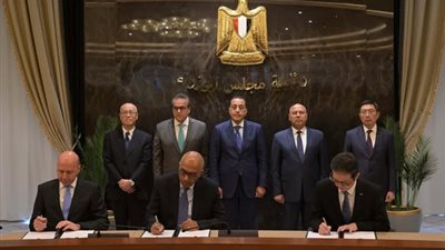 شراكة مصرية يابانية.. توقيع اتفاقية لتصنيع أكياس وقِرَب جمع الدم