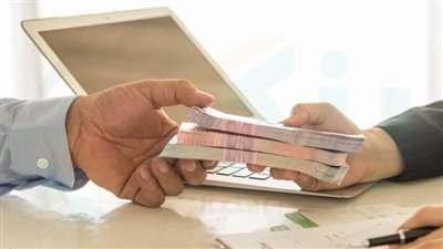 ما حكم أخذ قرض من البنك بغرض التجارة؟.. أمين الفتوى يجيب