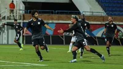 بعد فشل صفقة بلعيد.. مدافع فاركو يدخل حسابات الأهلي