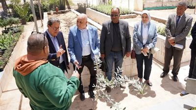 وفد منظمة ايكاردا يزور مركز التنمية المستدامة بمطروح