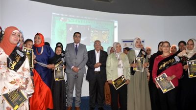 نائب محافظ الأقصر يكرم رائدات الأعمال بمبادرة ست بـ ١٠٠ست.