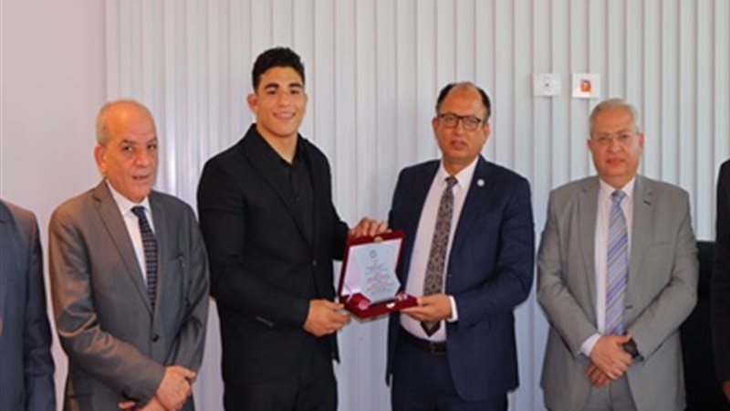 بوابة الجمهورية
