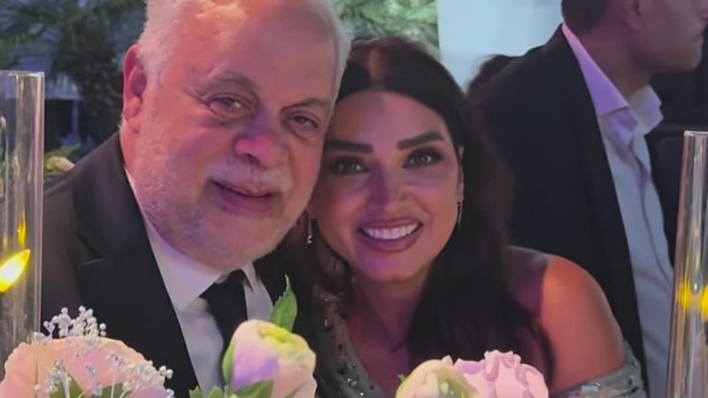الفنان الكبير أشرف