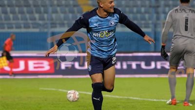 لاكاي يقود هجوم سيراميكا كليوباترا امام الزمالك