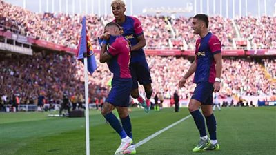 برشلونة يقلب الطاولة على ريال مدريد برباعية خرافية بالشوط الأول
