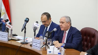 وزير قطاع الأعمال: لدينا 52 فرصة استثمارية فى مختلف الشركات القابضة