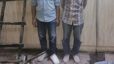 ضبط شخصين لتنقيبهما عن الأثار داخل عقار بباب الشعرية