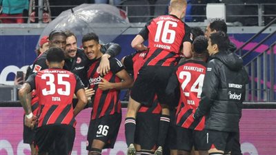 شاهد ملخص وأهداف فوز فرانكفورت علي فرايبورج بالدوري الألماني