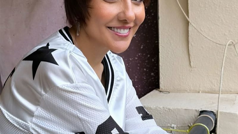 الفنانة مى كساب