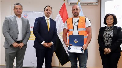 تخريج 100 متعافٍ من الإدمان بمركز العزيمة بالغردقة