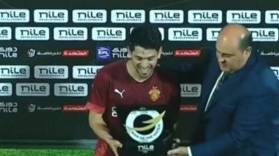 محمد شكرى أفضل لاعب فى مباراة سيراميكا وحرس الحدود