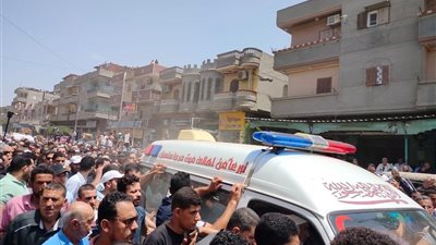 المئات في الدقهلية يشاركون في جنازة القاريء الشيخ السيد سعيد