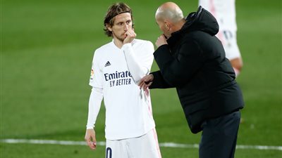 زيدان يودع مودريتش برسالة مؤثرة